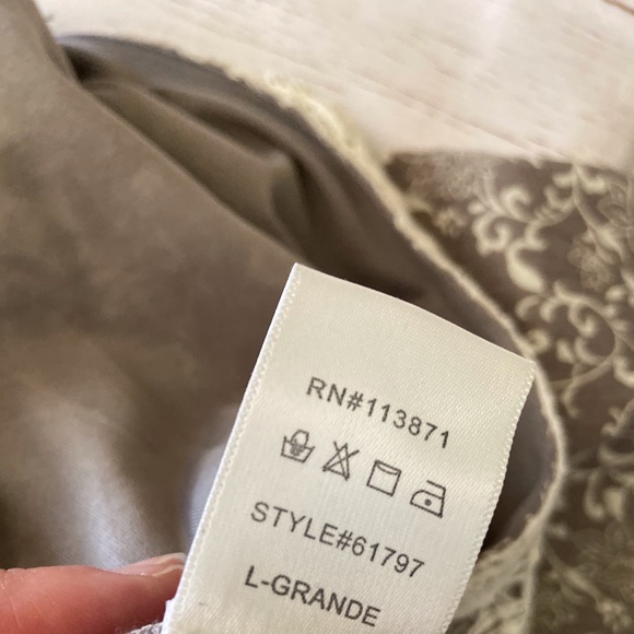 B-Sharp Boho Style Romper - Picture 4 of 5